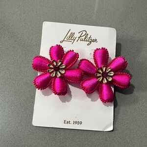 Lilly Pulitzer Fuchsia Flower earrings